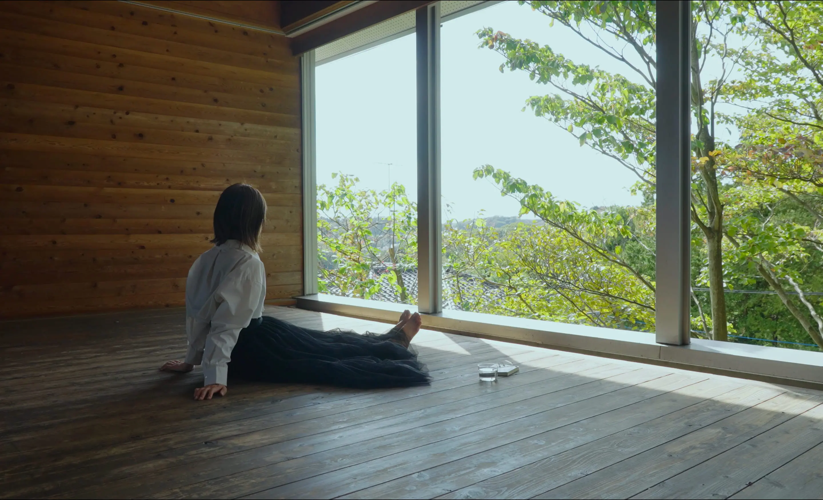 背景8枚目のFV画像