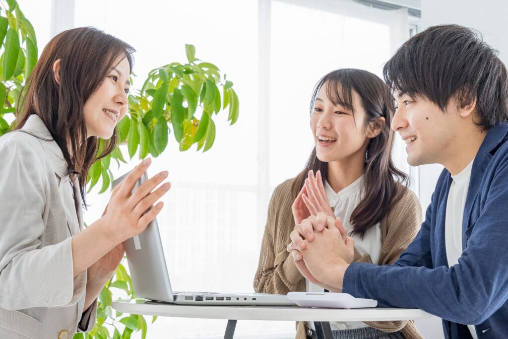 相談しているイメージ